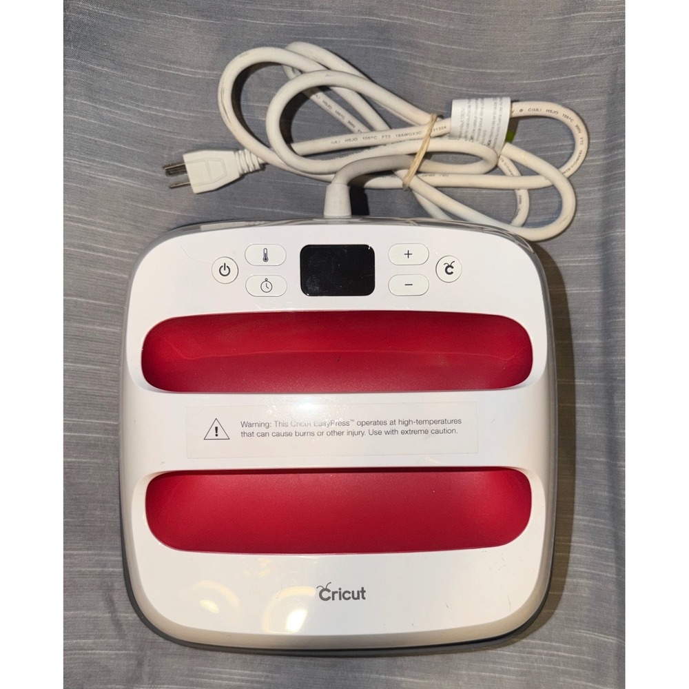 Cricut EasyPress2 Heat Press Machine 9x9 Raspberry Red White Excellent Condition